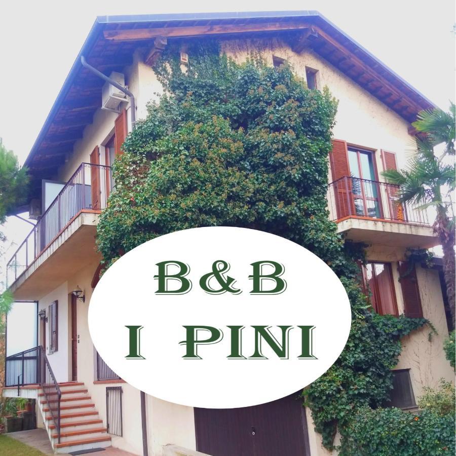 I Pini B&B Castagnito Eksteriør billede